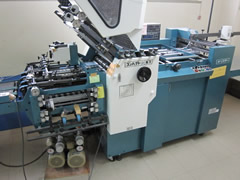 機械折り